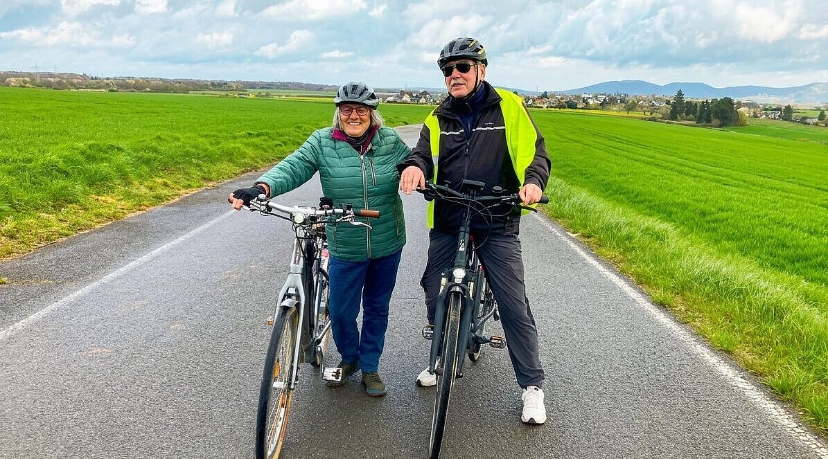 Das Foto zeigt die neue Vorstandsmitglieder der Ortsgruppe Wachtberg, Renate Zettelmeyer und Achim Kowalik