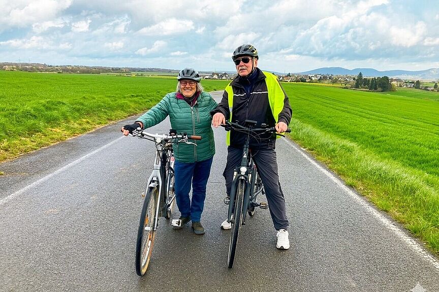 Zettelmeyer_Kowalik Das Foto zeigt die neue Vorstandsmitglieder der Ortsgruppe Wachtberg, Renate Zettelmeyer und Achim Kowalik