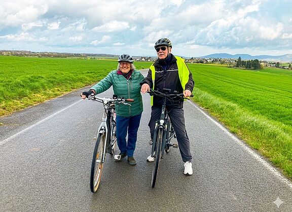 Das Foto zeigt die neue Vorstandsmitglieder der Ortsgruppe Wachtberg, Renate Zettelmeyer und Achim Kowalik